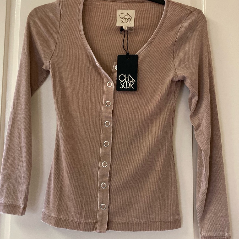 CHASER Size S NWT Beige Long-Sleeve Top Vintage Washing Treatment Kewl Shirt!